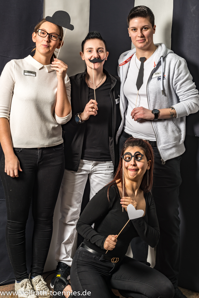 2020 02 01 Black & White Party 2235